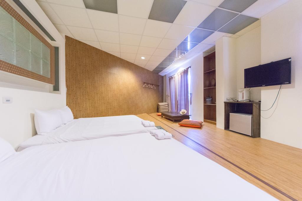 Found Hostel Хенгчун Экстерьер фото