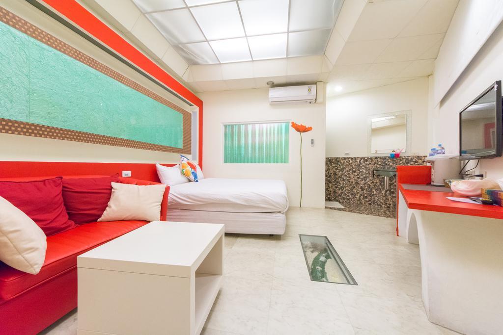 Found Hostel Хенгчун Экстерьер фото